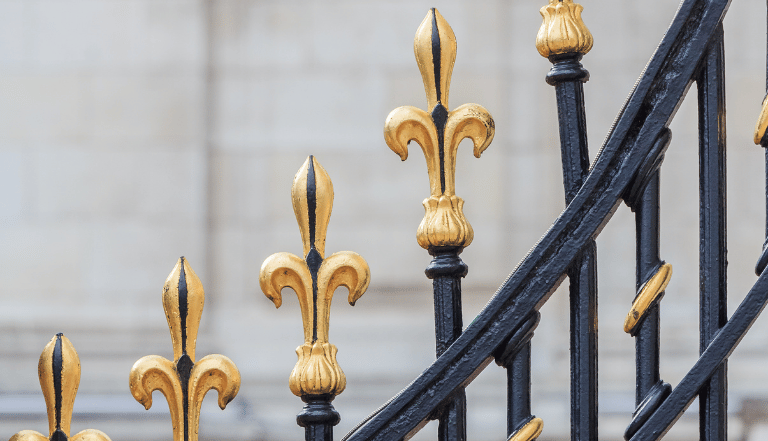Image: black and gold gate